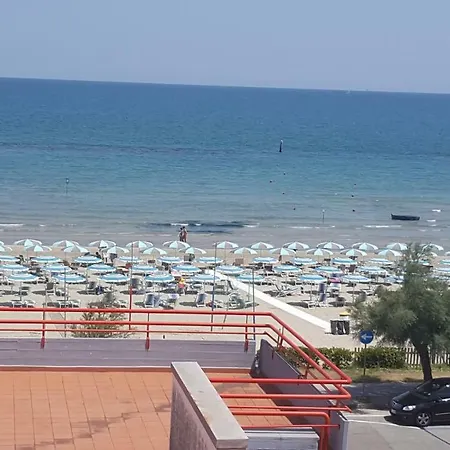Apartment Fronte Mare Martinsicuro